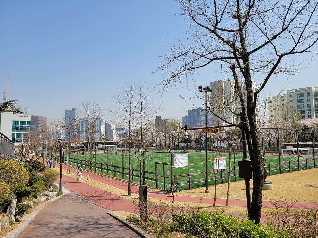 而是更高起 而是更高起